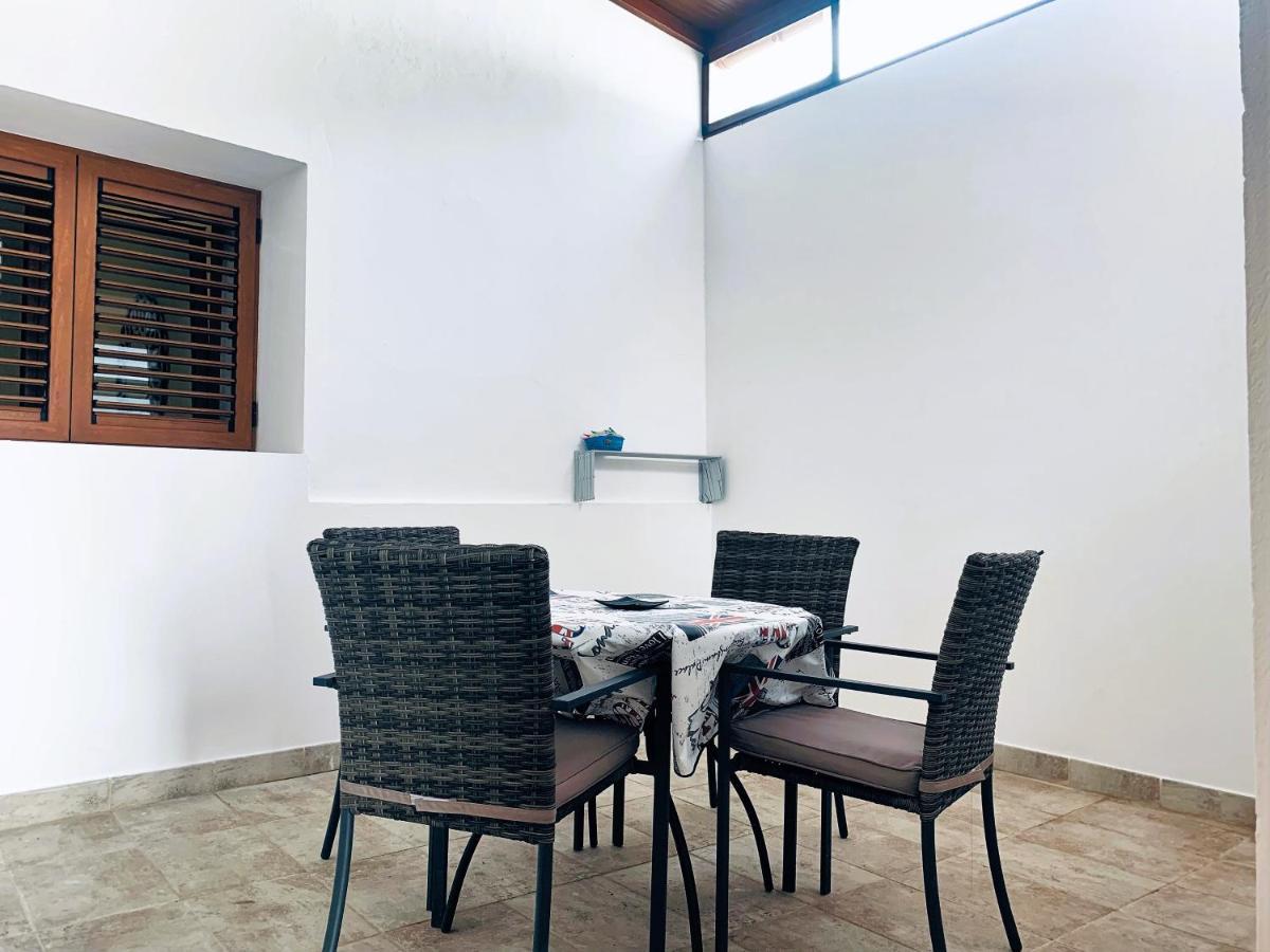 Apartamento La Cueva, أرتينارا المظهر الخارجي الصورة